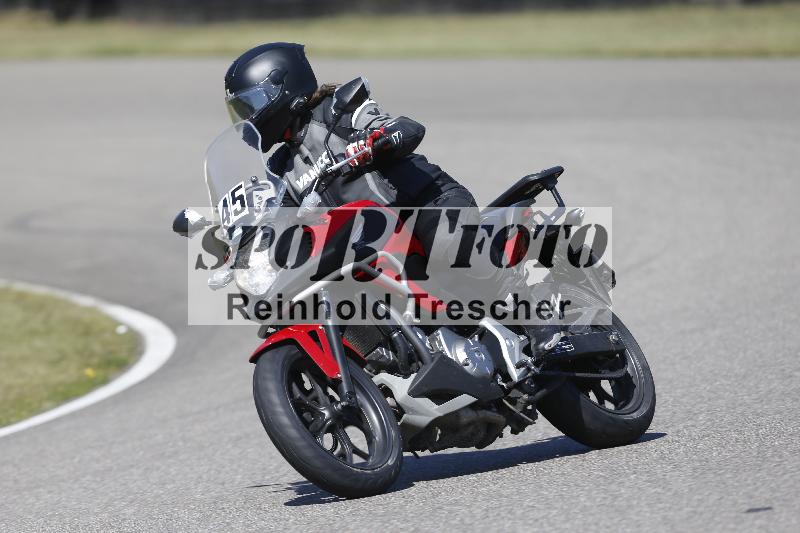 /15 22.05.2026  Plüss Moto Sport  Discover the Bike ADR /Gruppe gruen - Bike 1/45